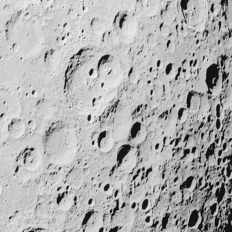 Samolepící fototapeta kruh - Planeta Luna
