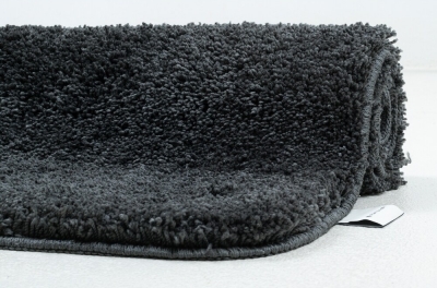 Koupelnový koberec TOM TAILOR COZY BATH černý